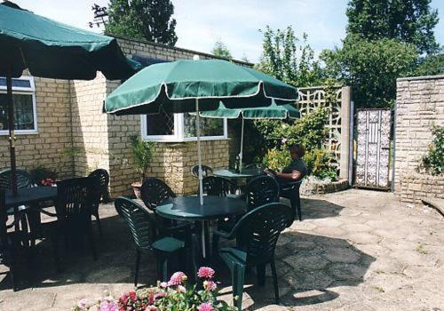 Nonsuch Park Hotel Epsom Exterior foto